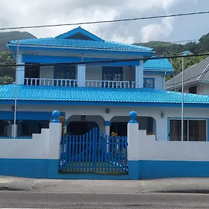 Le Chateau Bleu Maison d'hôtes